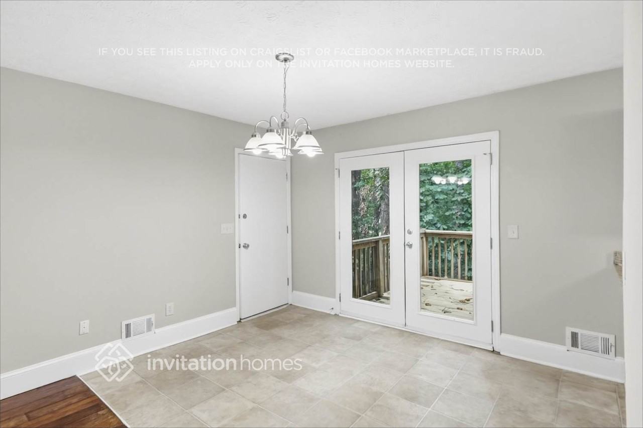 1602 Kings Ridge Dr - Photo 7 of 22