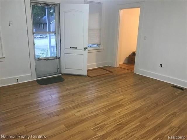 10305 Dixie Hwy - Photo 2 of 10