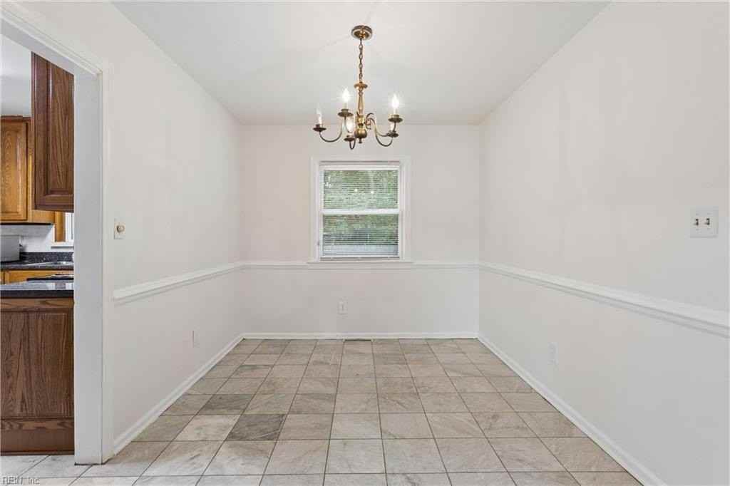 216 Watkins Dr - Photo 6 of 26