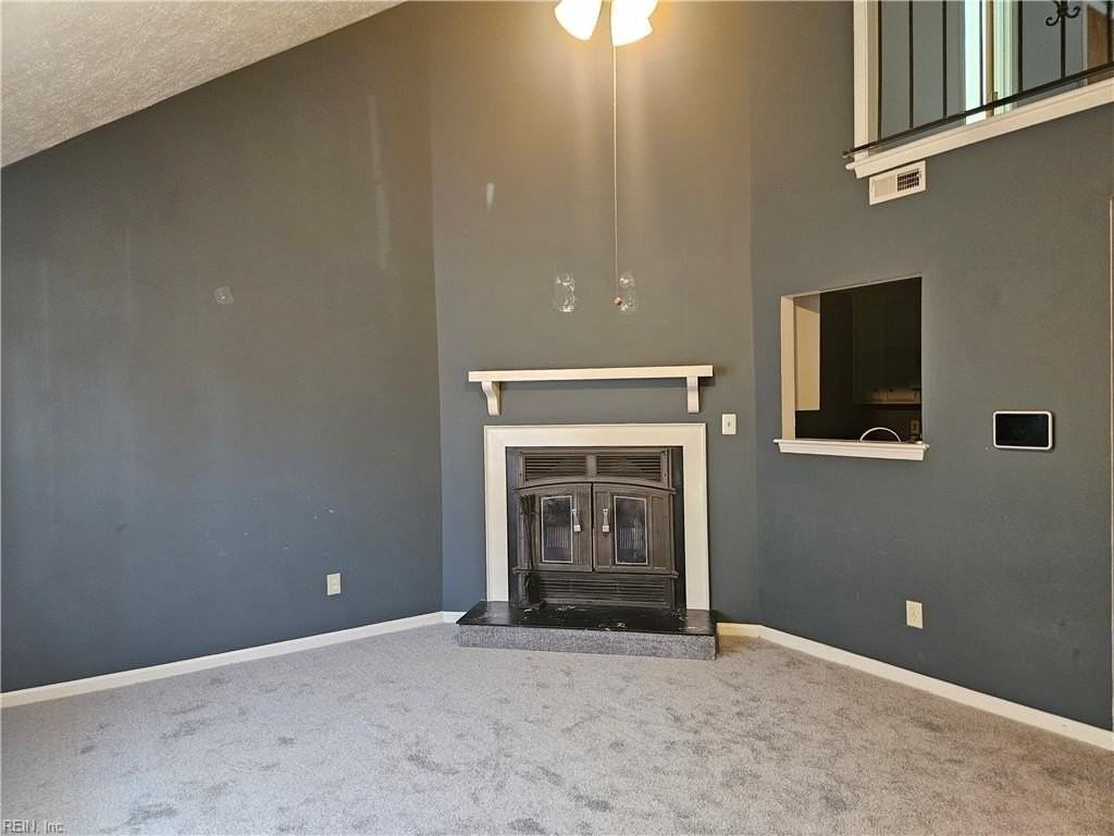 330 Kinsmen Way - Photo 6 of 23