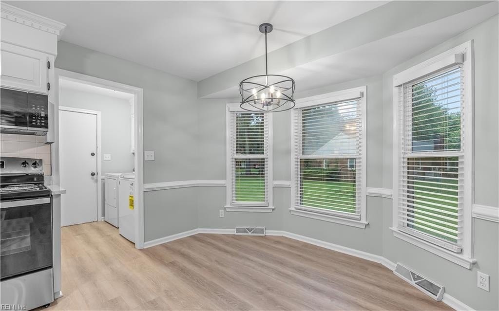 631 Luray Ter - Photo 6 of 17