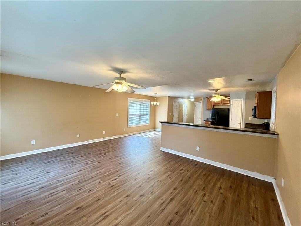 1705 Hoover Ave - Photo 7 of 22