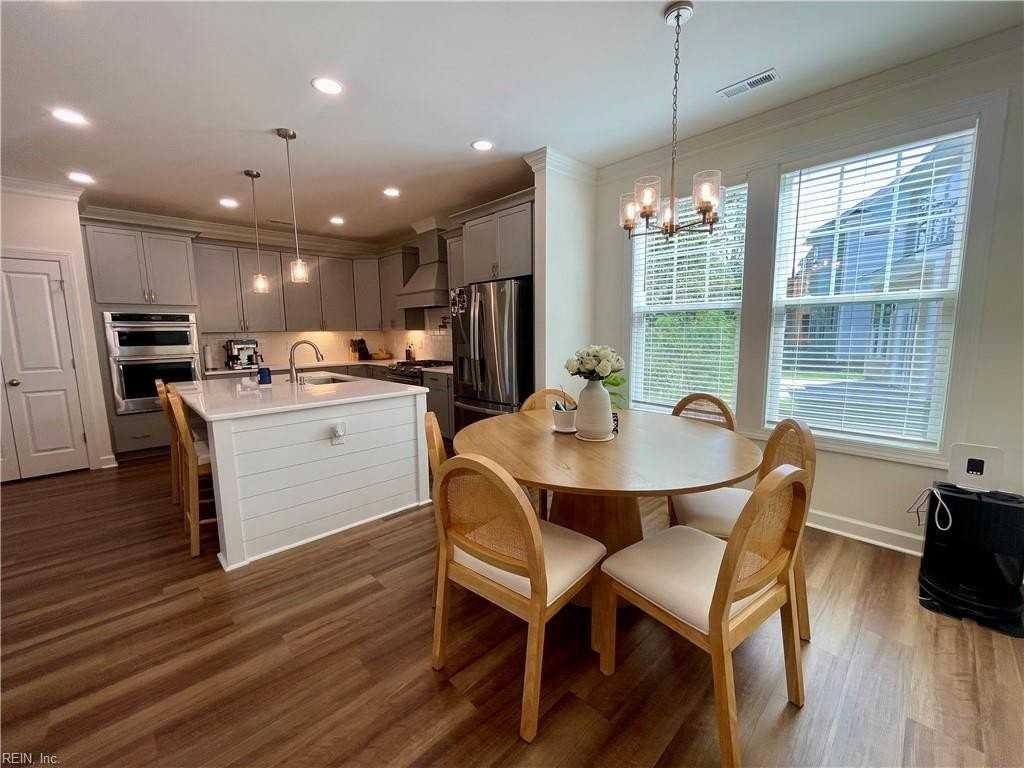 1349 Narrow Way - Photo 6 of 36