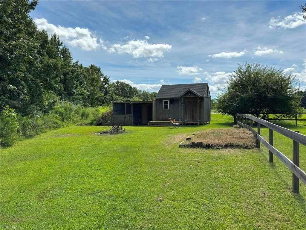 100 Princess Anne Rd - Photo 5 of 36
