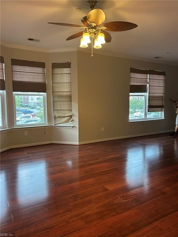 642 Claire Ln - Photo 3 of 36