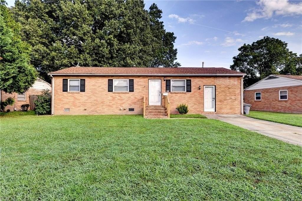 451 Fort Worth St - Photo 2 of 25