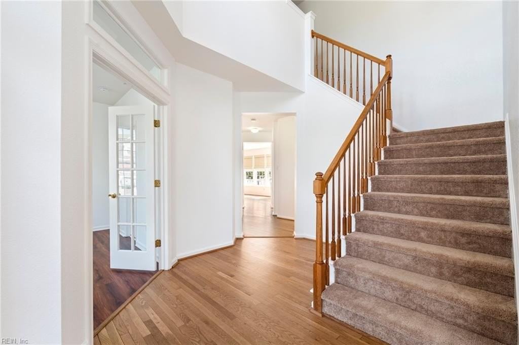 126 Hawks Nest Ln - Photo 4 of 32