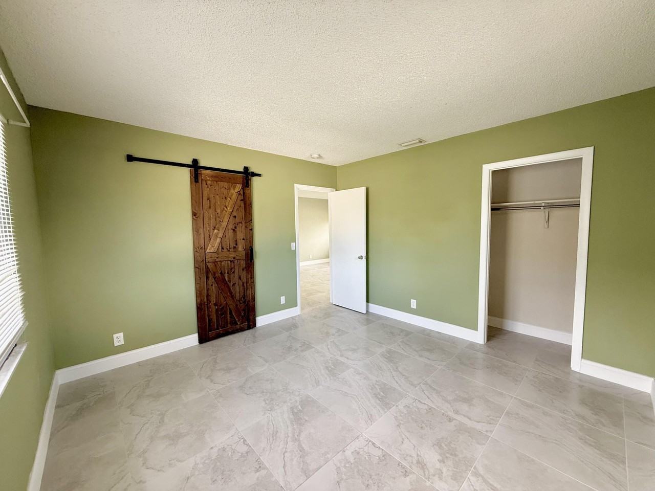1691 W 26th St #1 - Photo 5 of 6