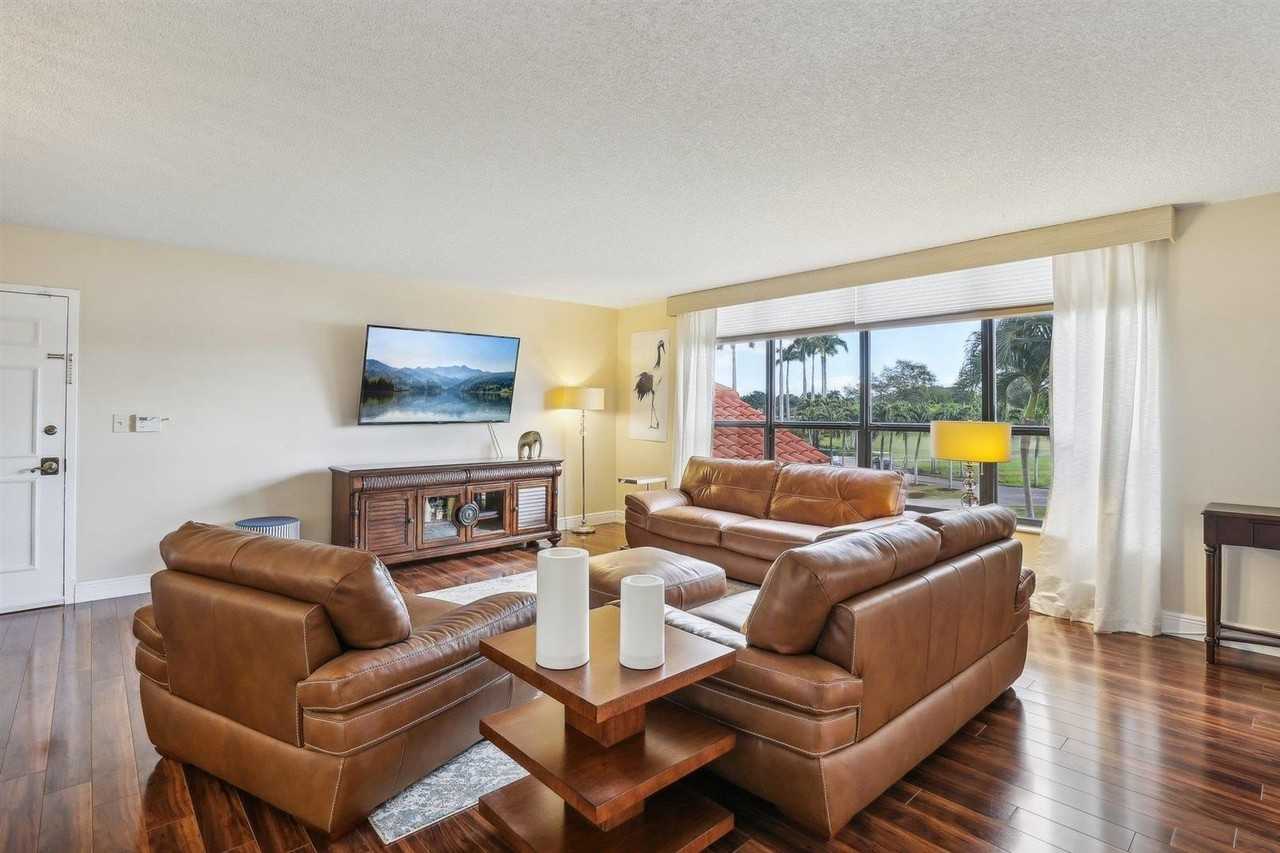 7153 Promenade Dr #202 - Photo 7 of 30