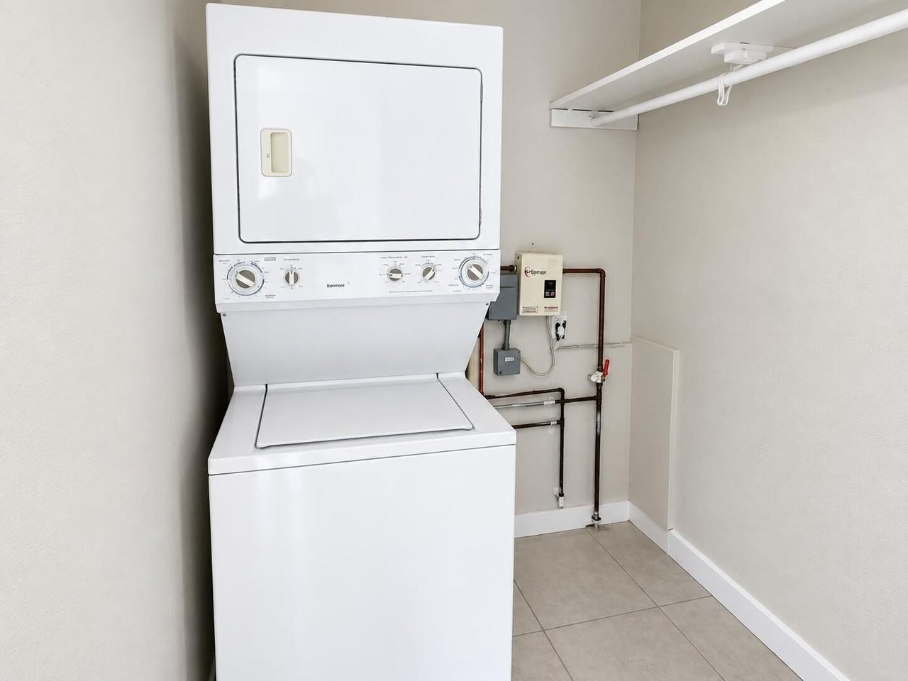43 Sw 11th St #W - Photo 4 of 10