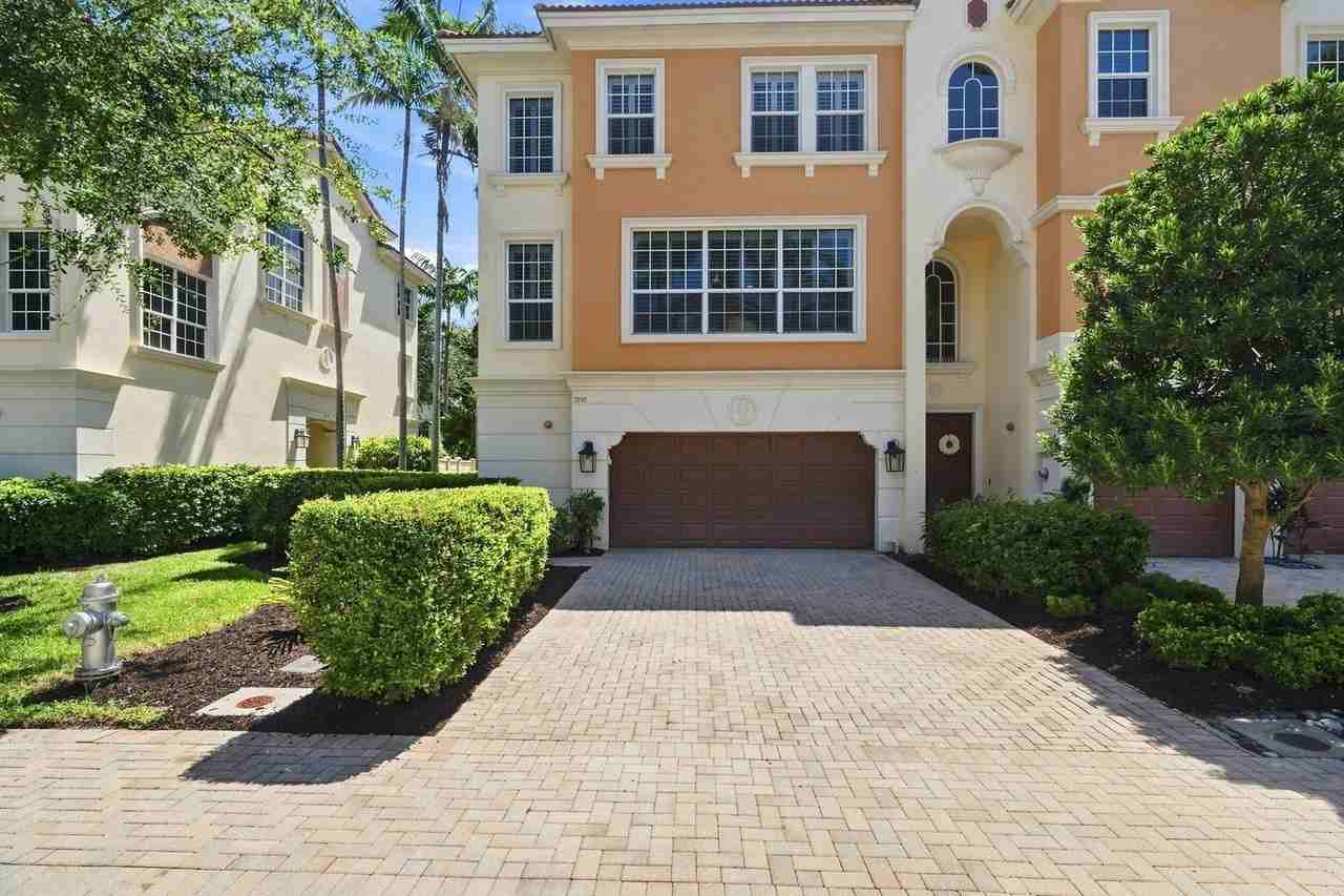 5550 Ne Trieste Ter - Photo 2 of 50