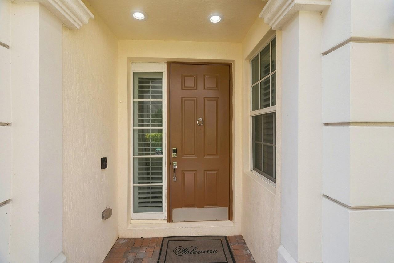 5550 Ne Trieste Ter - Photo 4 of 50
