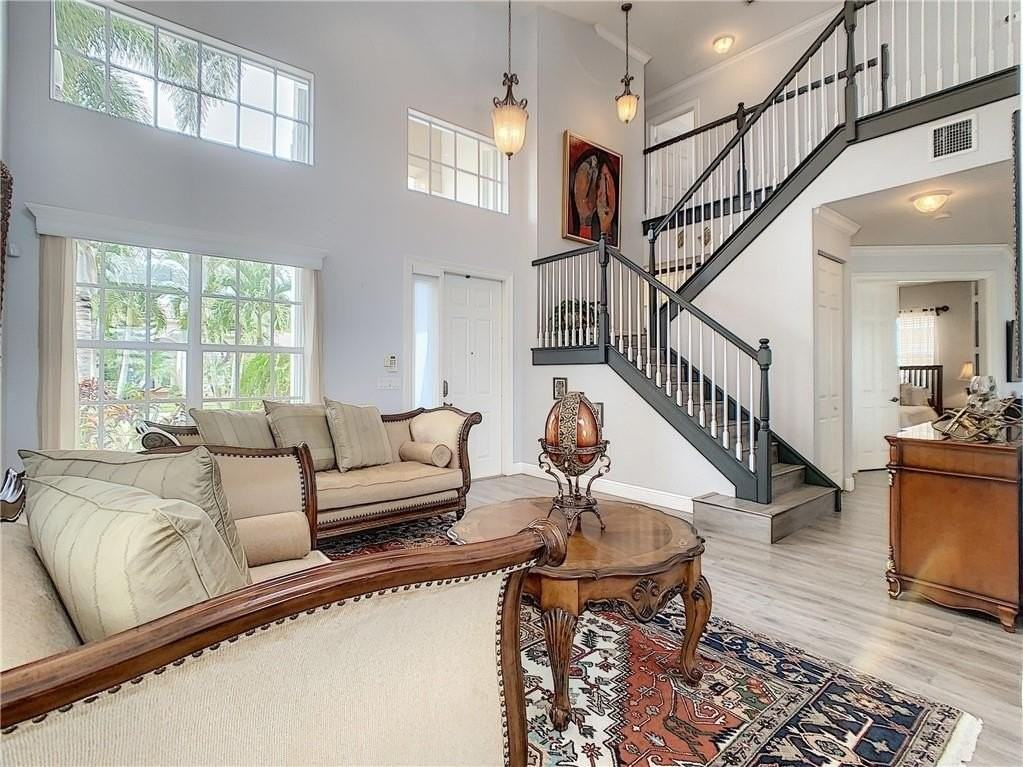 4827 Sw 183rd Ave - Photo 2 of 41