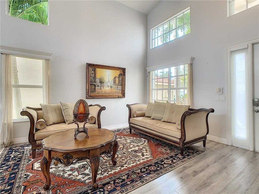 4827 Sw 183rd Ave - Photo 3 of 41