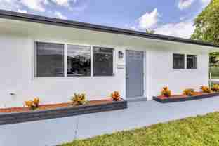 800 Sw 6th Ct - Photo 1 of 1