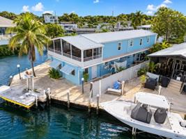 featured image of 932 Tropical Ln