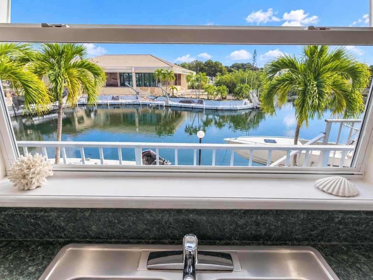 932 Tropical Ln - Photo 6 of 29