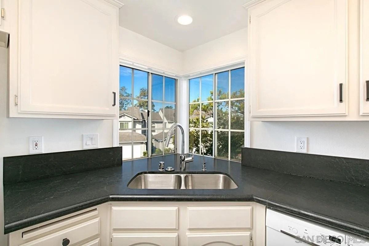 13335 Kibbings Rd - Photo 7 of 22