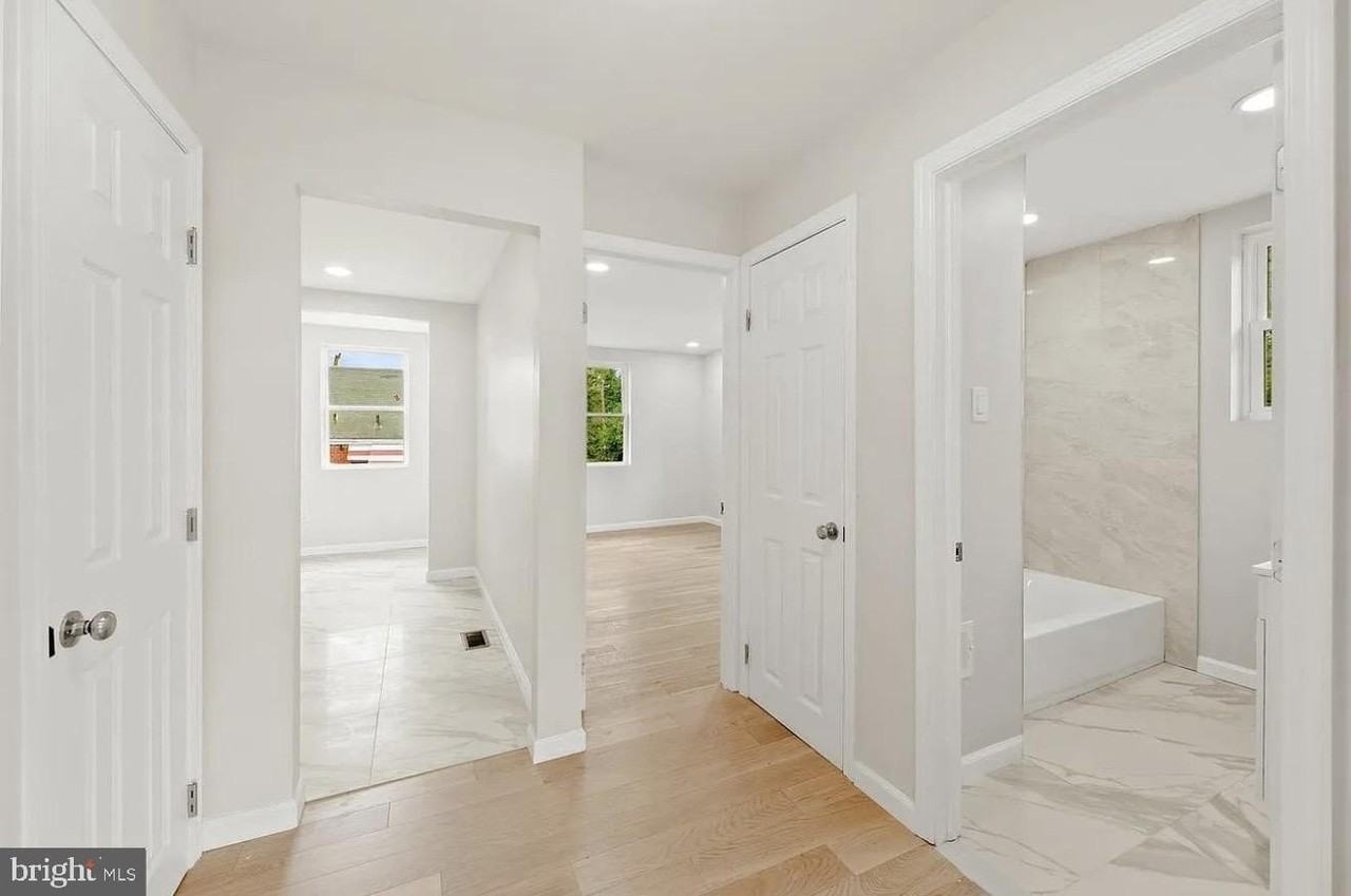 4354 Glendale St #2 - Photo 3 of 11