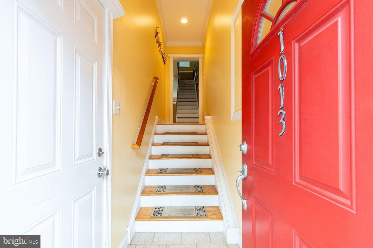1013 S 19th St - Photo 2 of 23