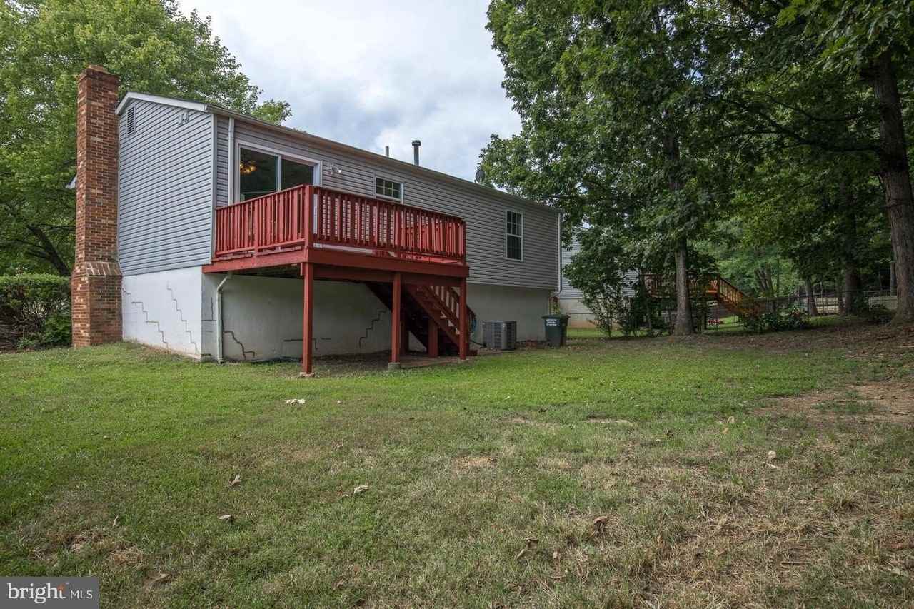 5592 Shannon Ct - Photo 2 of 19