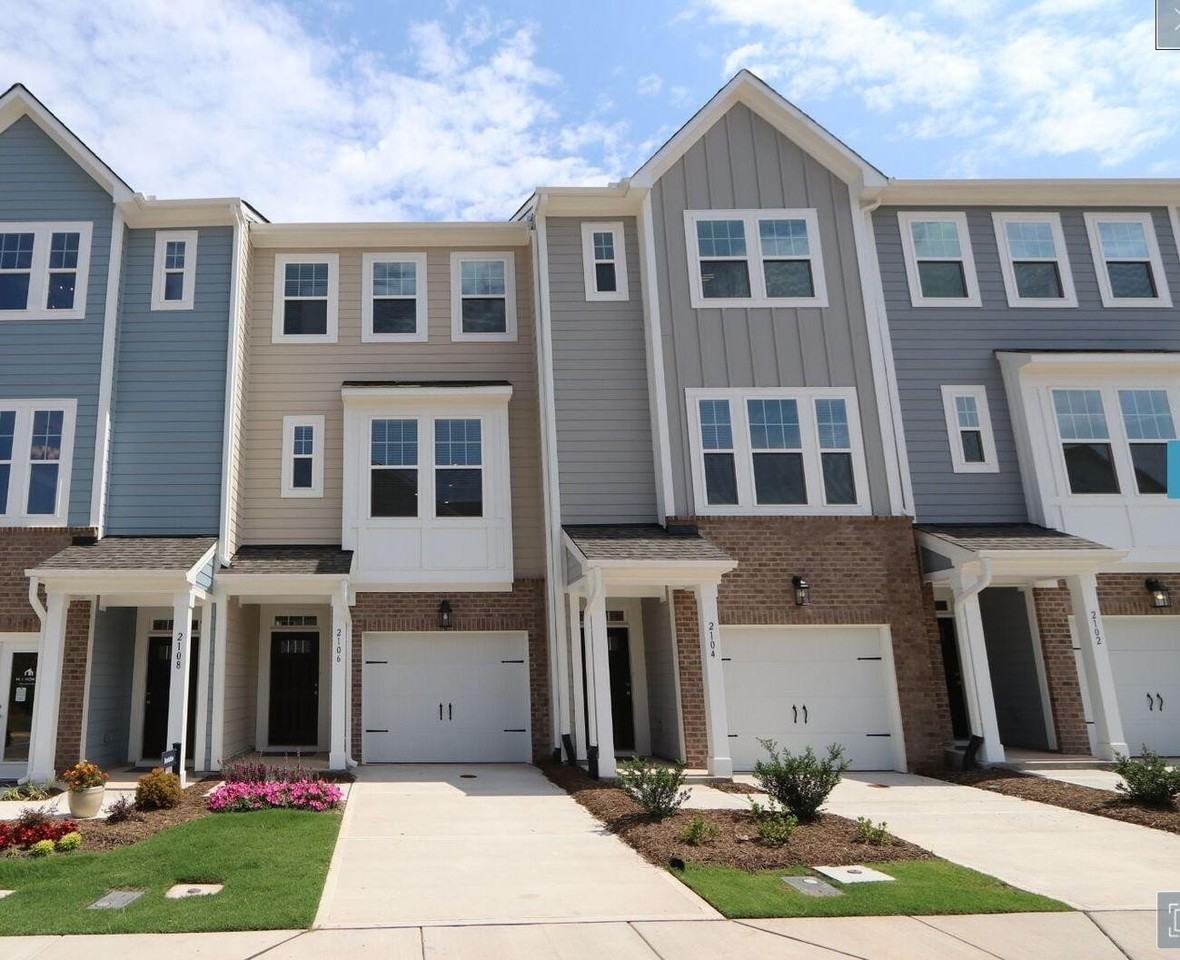 1106 Harmony Trl - Photo 2 of 35