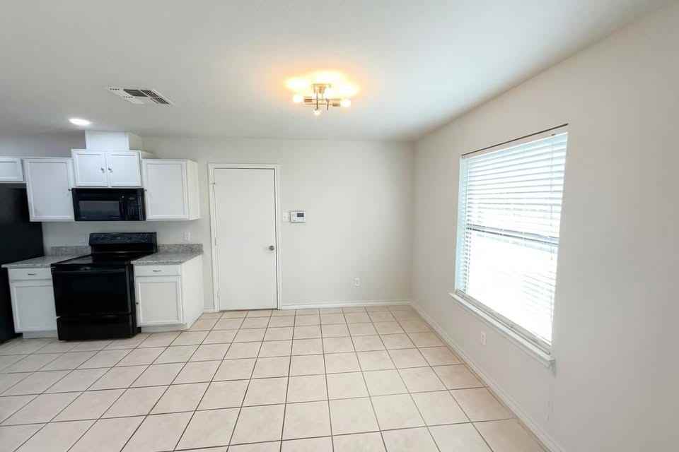 2818 Saint Felicity Drive - Photo 6 of 16