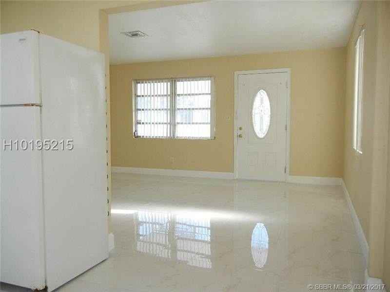 2427 Garfield St - Photo 5 of 14