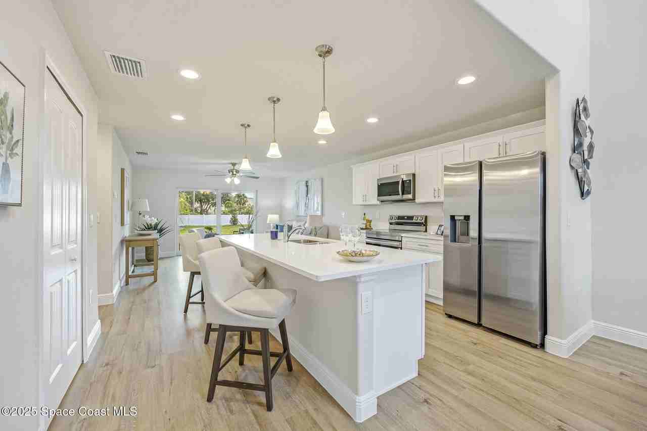 238 Hidden Woods Pl - Photo 4 of 26
