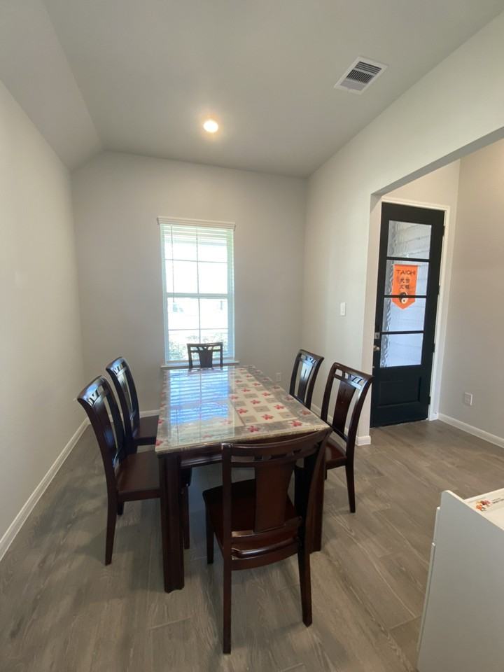 Canary Knoll Ct - Photo 6 of 10