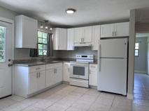 907 Royal Oak Ct - Photo 1 of 1