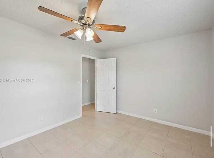 412 Nw Cornell Ave - Photo 7 of 13