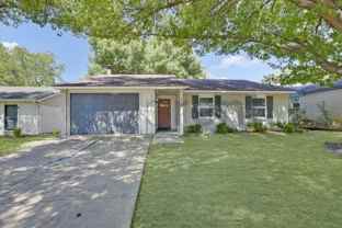 523 Cumberland Dr - Photo 1 of 1