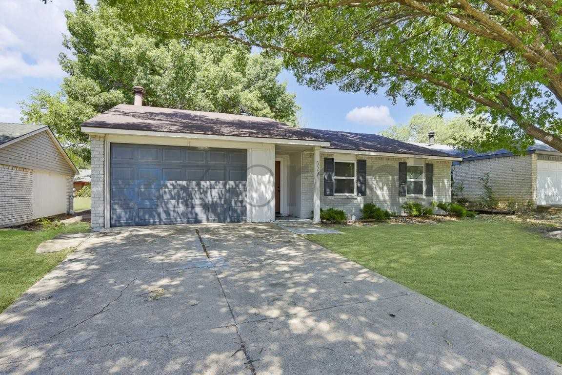 523 Cumberland Dr - Photo 2 of 25