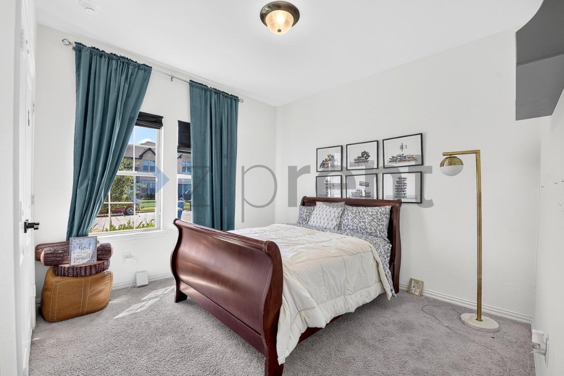 2605 Lovegrass Ln - Photo 6 of 27