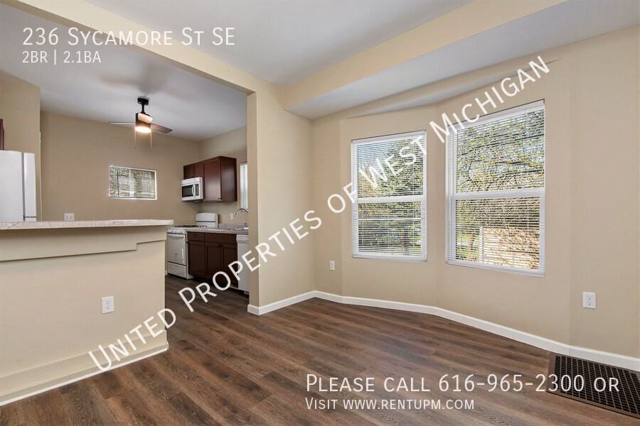 236 Sycamore St Se - Photo 2 of 23