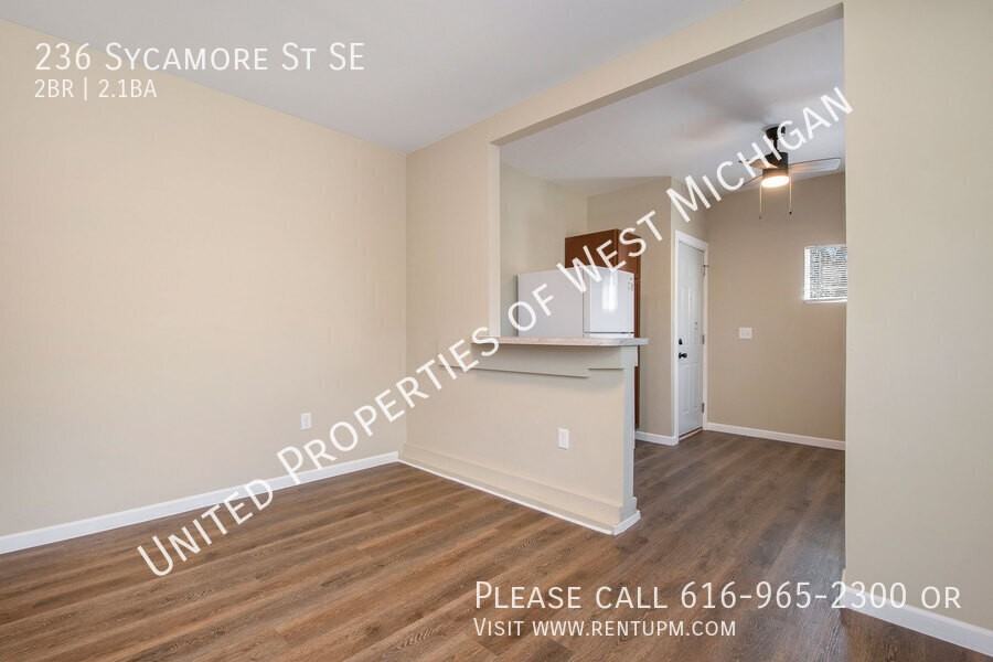 236 Sycamore St Se - Photo 4 of 23