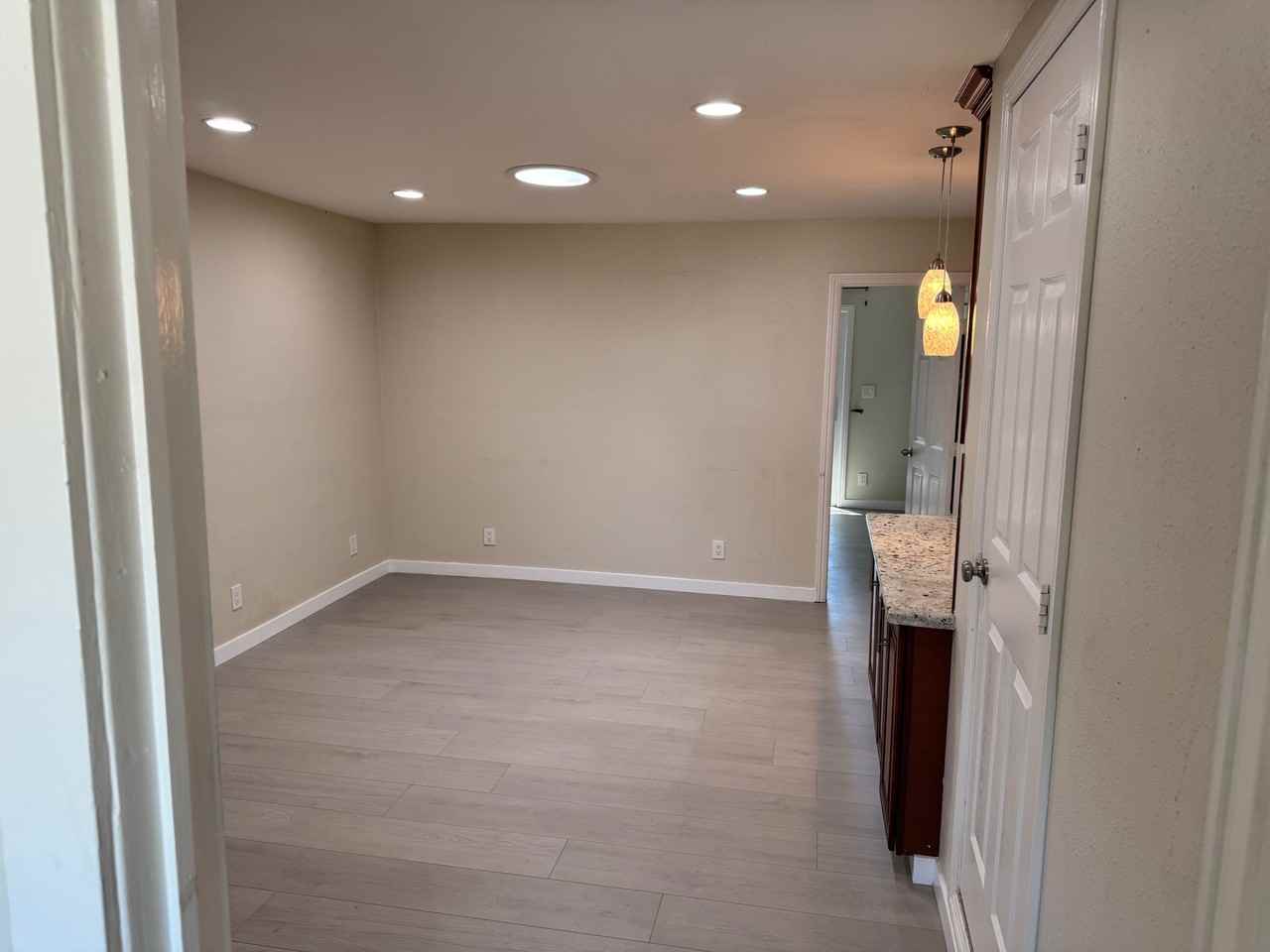 3218 Windsor Place #B - Photo 6 of 15