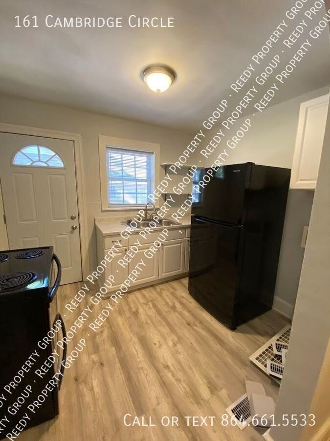 161 Cambridge Cir - Photo 6 of 9