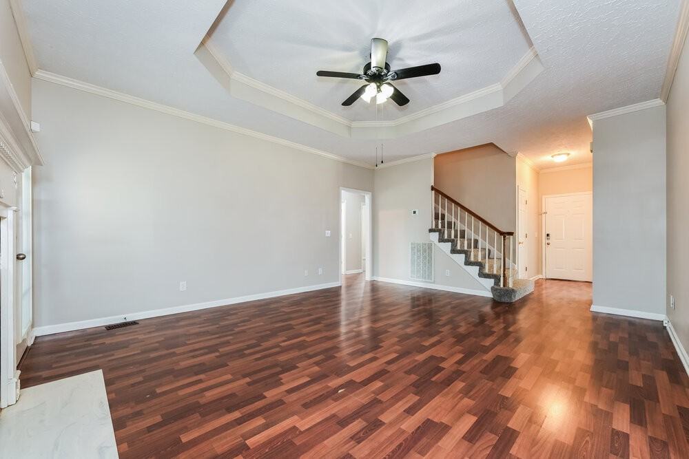 1802 Cascade Ct - Photo 5 of 17