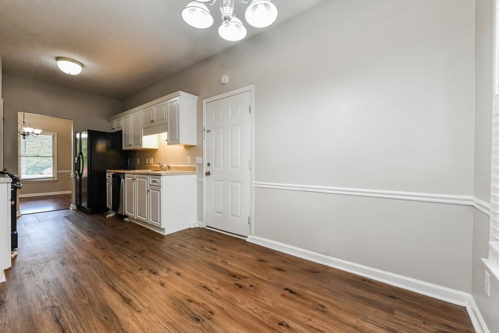 1802 Cascade Ct - Photo 6 of 17