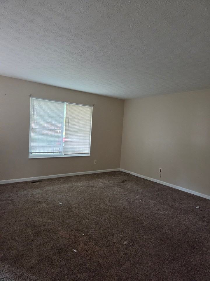 2139 Trapp Ct - Photo 6 of 18