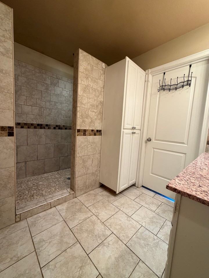 801 Ranch Rd #B - Photo 7 of 10