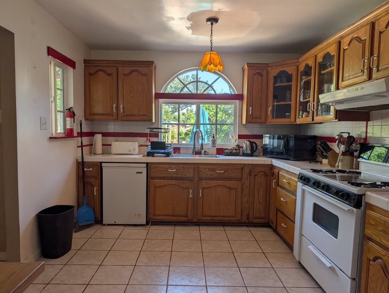 2277 Maine Ave - Photo 2 of 17