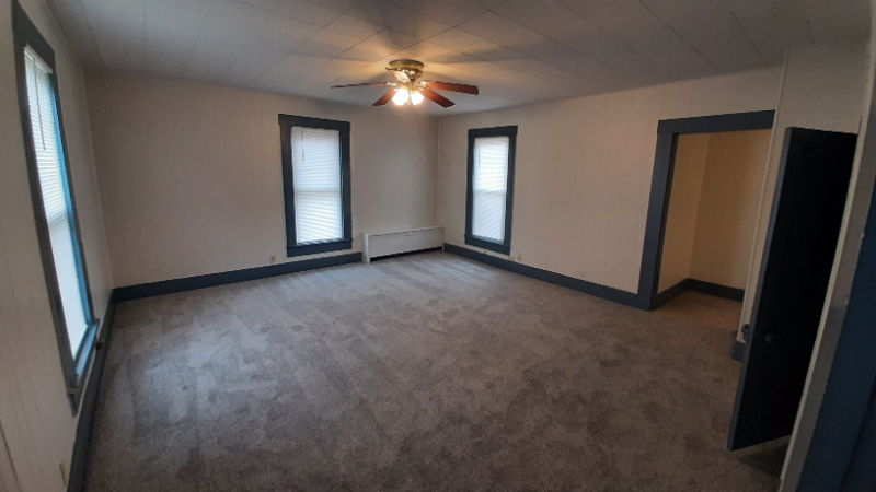 1400 N Wheeling Ave #B - Photo 3 of 8