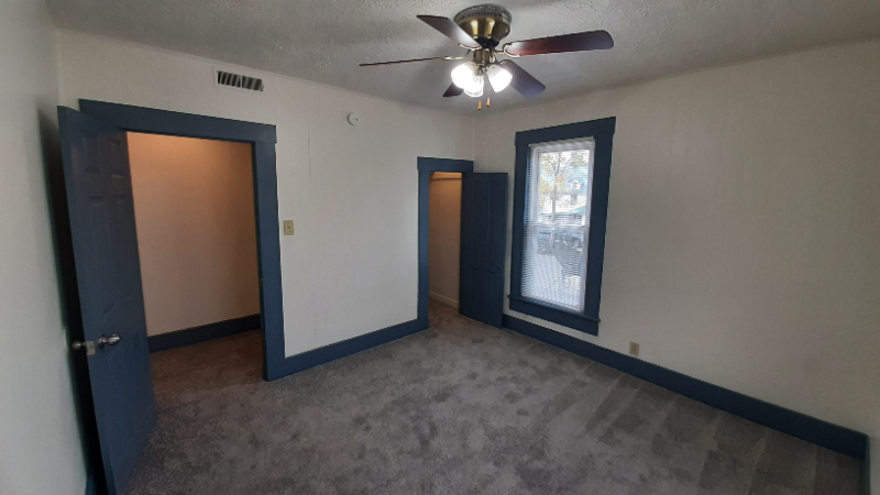 1400 N Wheeling Ave #B - Photo 4 of 8
