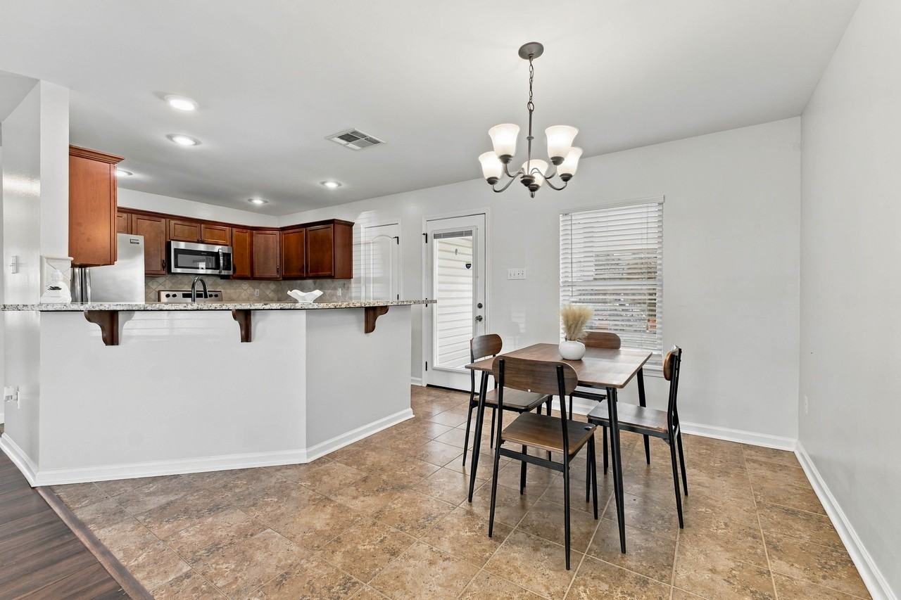 15592 Magicstone Dr - Photo 5 of 15