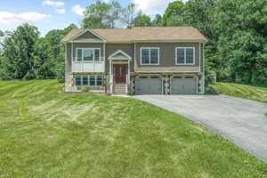 featured image of 42 Bennett Rd