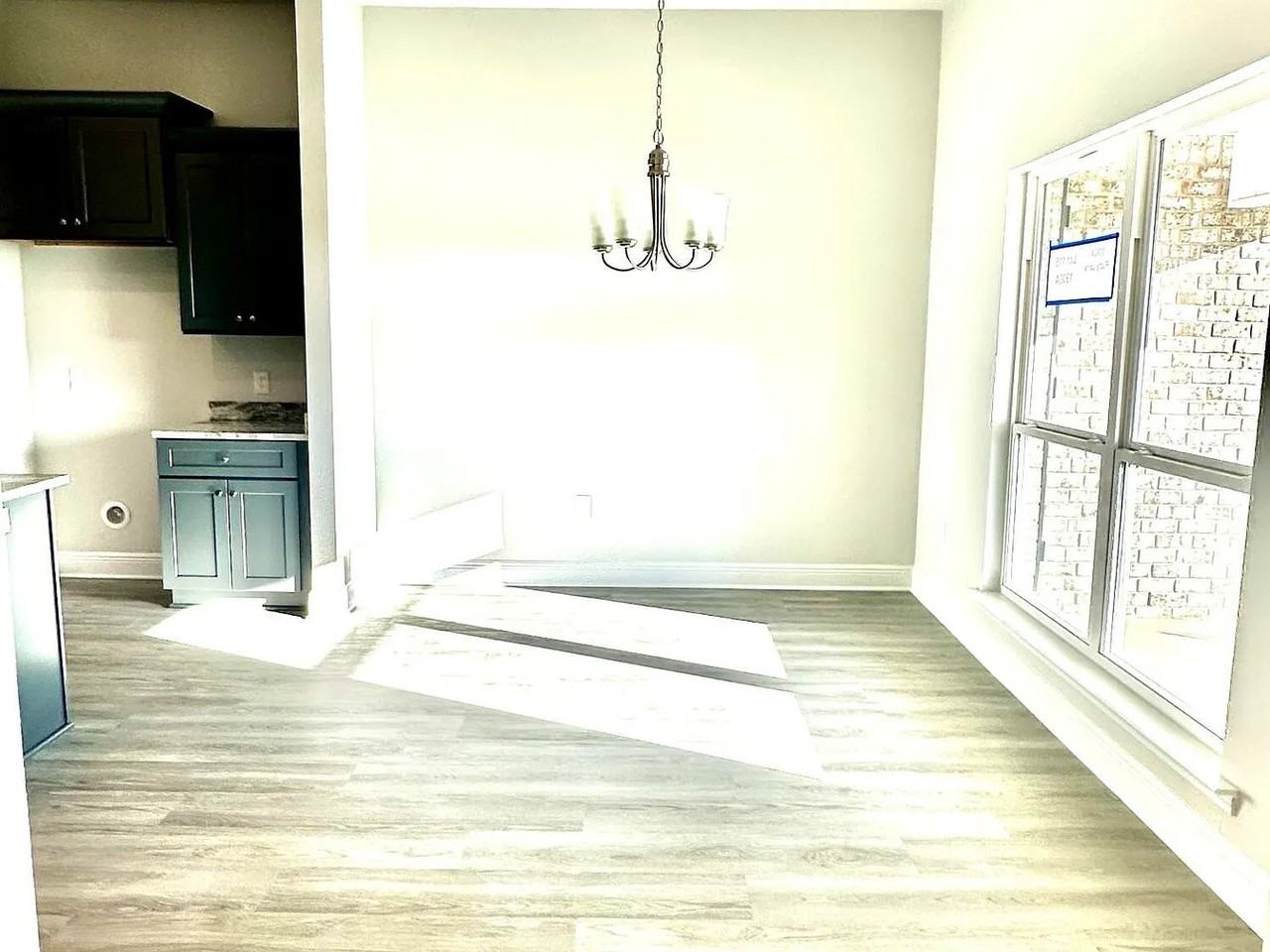 13924 Ruby Ln - Photo 3 of 16