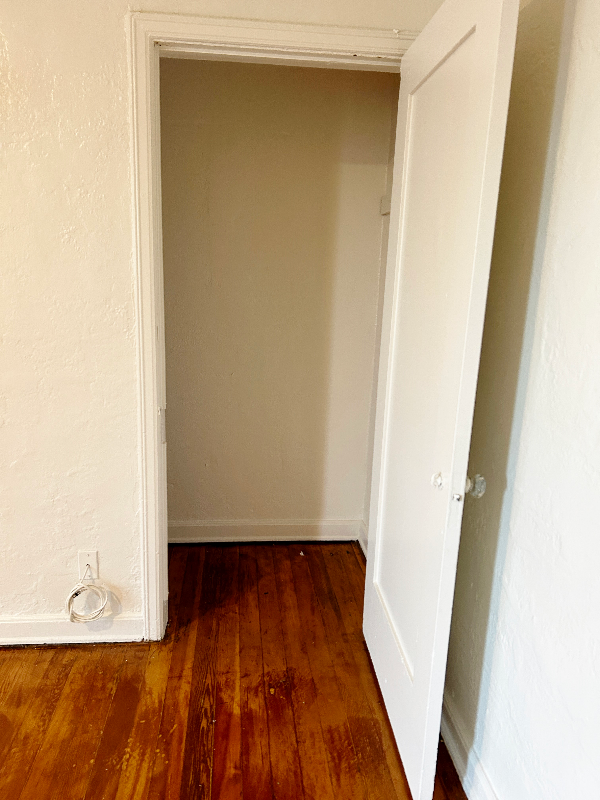 1523 N Mccadden Pl #320 - Photo 4 of 18